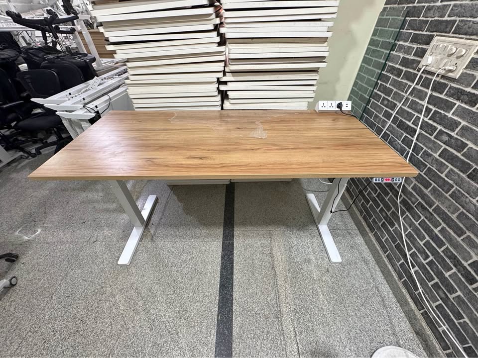 Standing desk - Nfinity | Fitness and gym equipment | Dumbbells | Plates