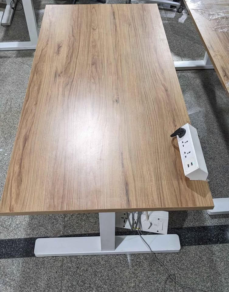 Standing desk - Nfinity | Fitness and gym equipment | Dumbbells | Plates