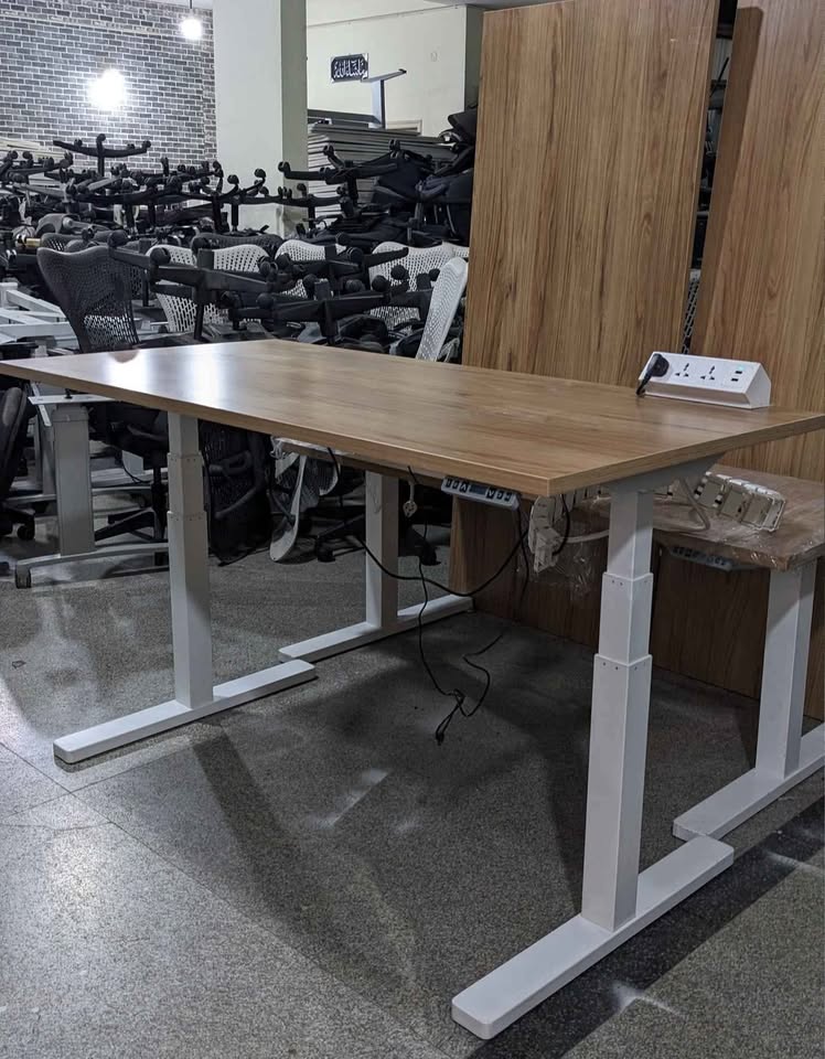 Standing desk - Nfinity | Fitness and gym equipment | Dumbbells | Plates